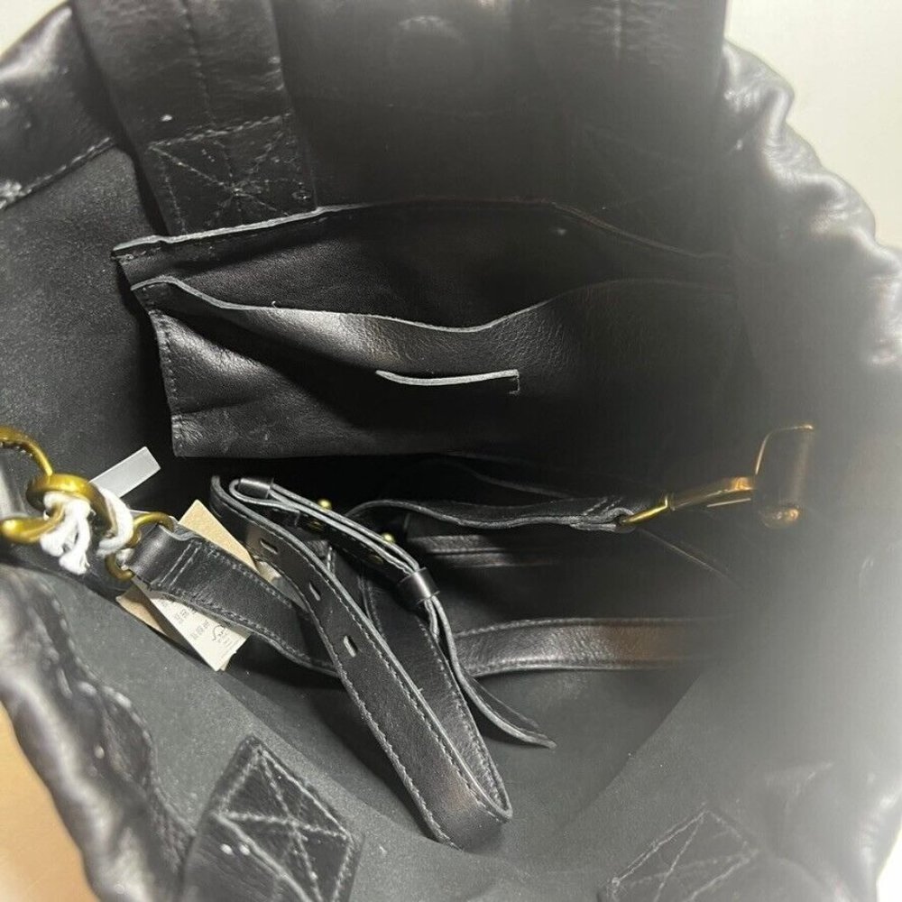 Madewell Black Pebbled Leather Drawstring Crossbody Bag - Picture 5 of 7